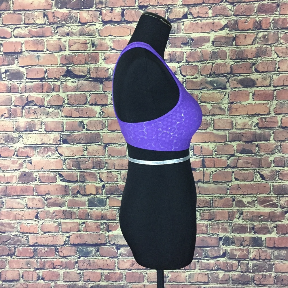 Under Armour Heat Gear Purple Sports Bra - Picture 2 of 3